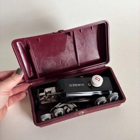 singer Other - Vintage Singer Buttonholer W654321N with Original Burgundy Plastic Case